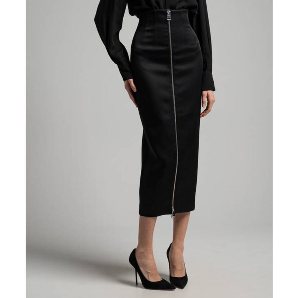Khaite Ruddy Pencil Zip Front Midi Skirt in Black 2